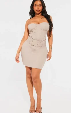 Shape Stone Woven Buckle Detail Mini Skirt