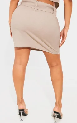 Shape Stone Woven Buckle Detail Mini Skirt