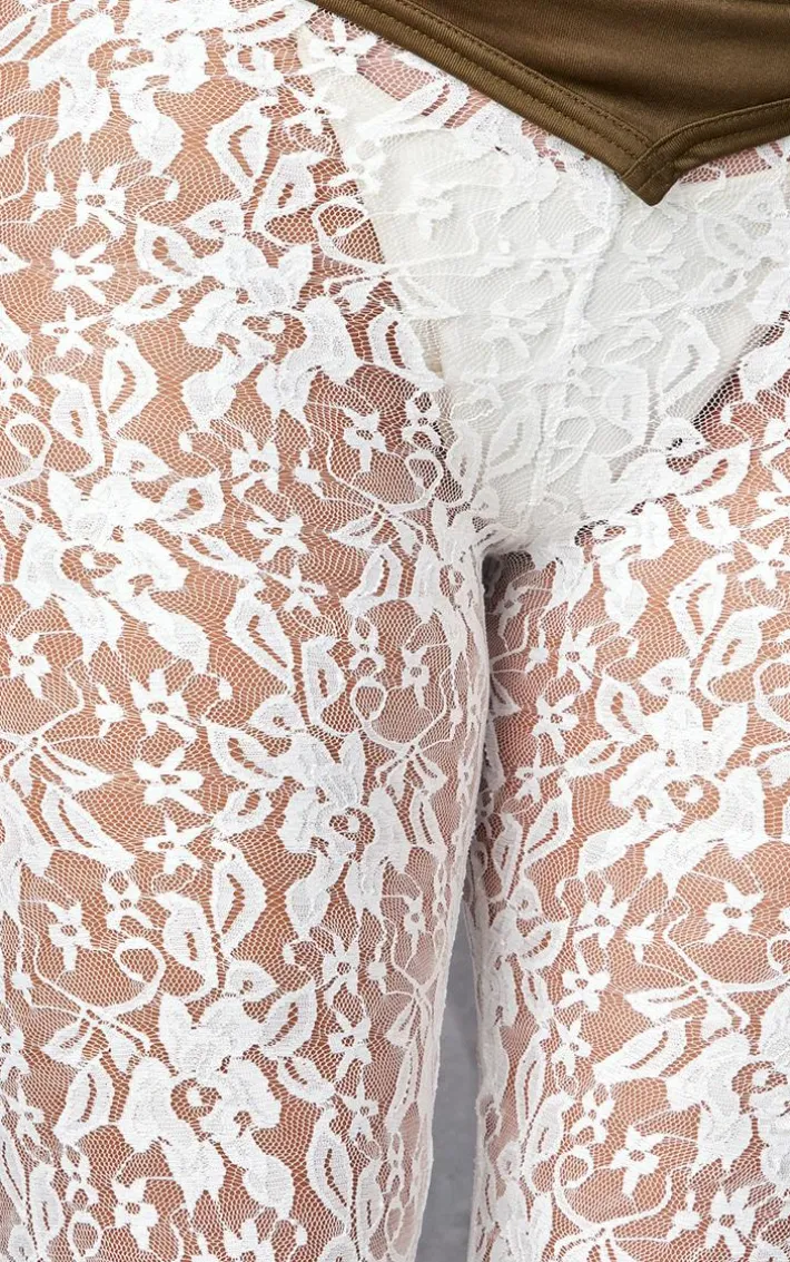 Shape White Lace Capri Leggings