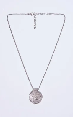 Silver Shell Pendant Necklace