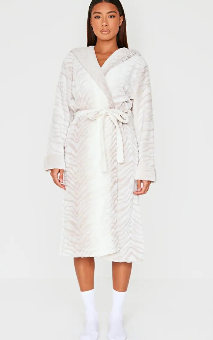 Stone Tiger Textured Fleece Bath Robe