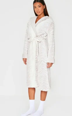 Stone Tiger Textured Fleece Bath Robe