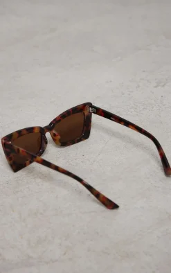 Tortoiseshell Chunky Flared Cat Eye Sunglasses