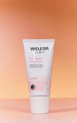 Weleda Almond Sensitive Skin Soothing Facial Lotion 30ml