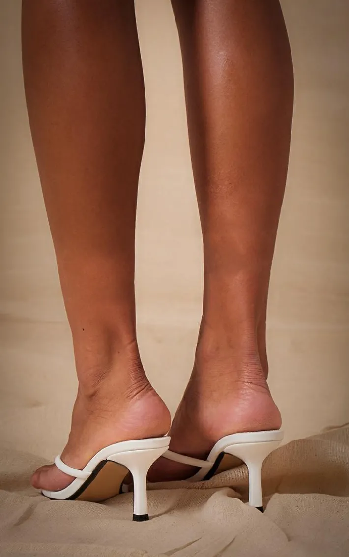 White PU Toe Thong Round Toe Mid Heeled Mules